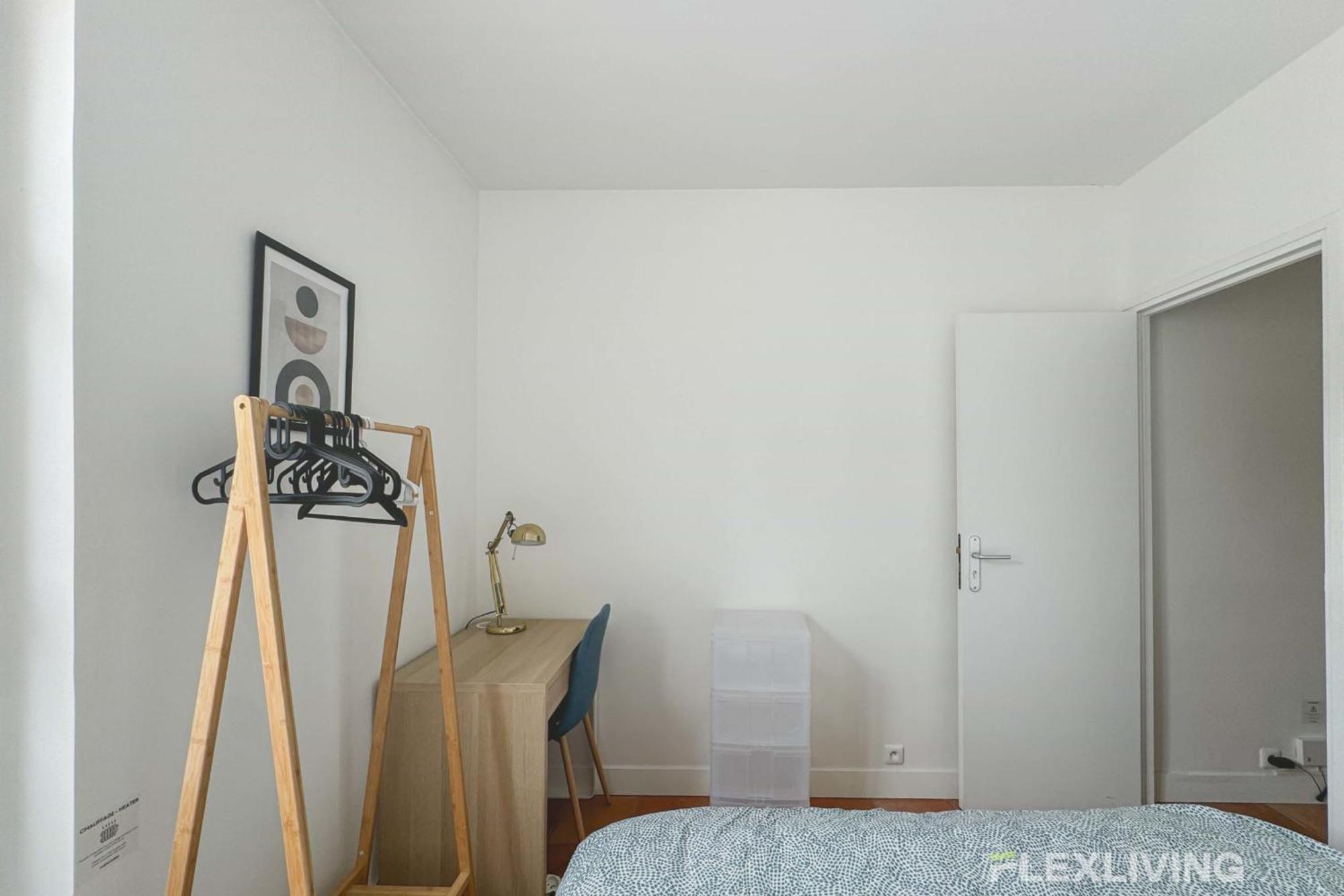 Flexliving - Whole Flat - Augereau Apartment *