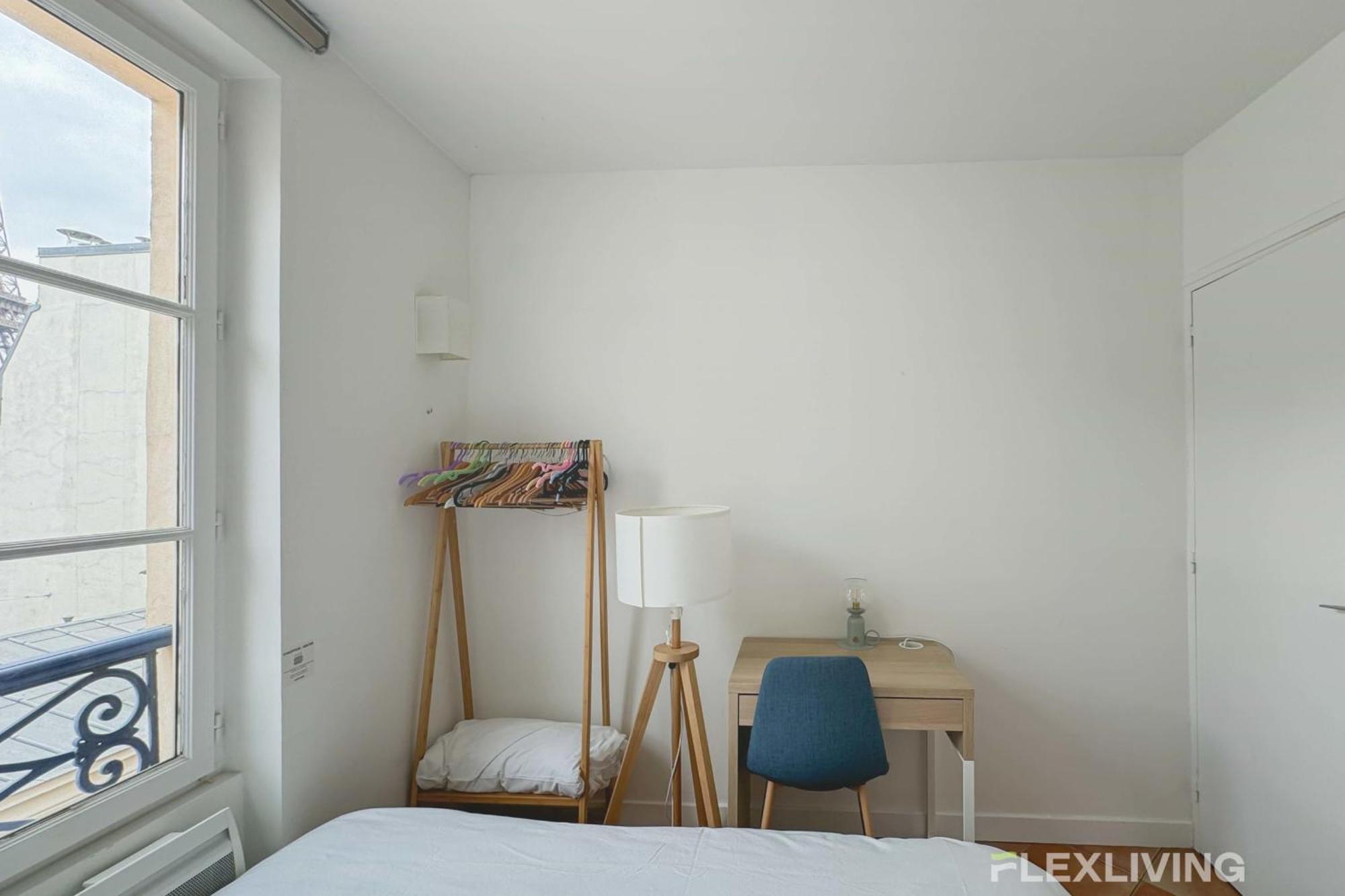 Flexliving - Whole Flat - Augereau Apartment *